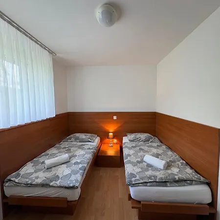 招待所 Gostilna In Pizzeria Kovac 3*